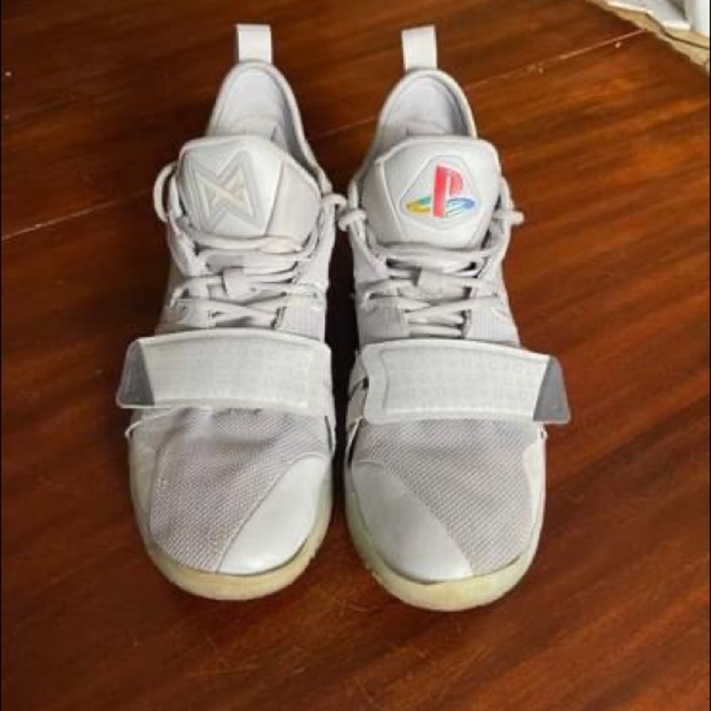 Nike Paul George 2.5 PlayStation’s